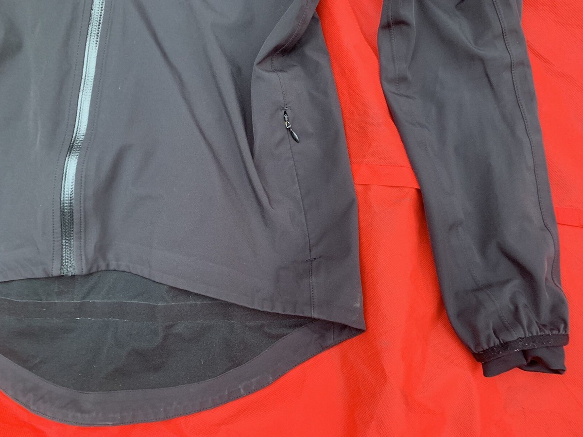 ウェア Rapha hardsell jacket Rapha Hardshell Jacket.Size S. | eBay