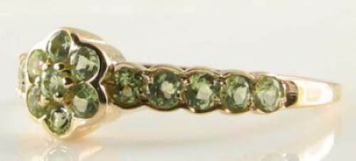LUSH 9K 9K GOLD PERIDOT DAISY CLUSTER VINTAGE ART DECO INS BAND RING FREE RESIZE - Picture 4 of 5
