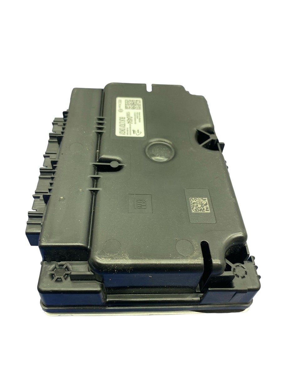 専用です 2023 - 2024 CADILLAC LYRIQ OEM DATA GATEWAY CONTROL MODULE