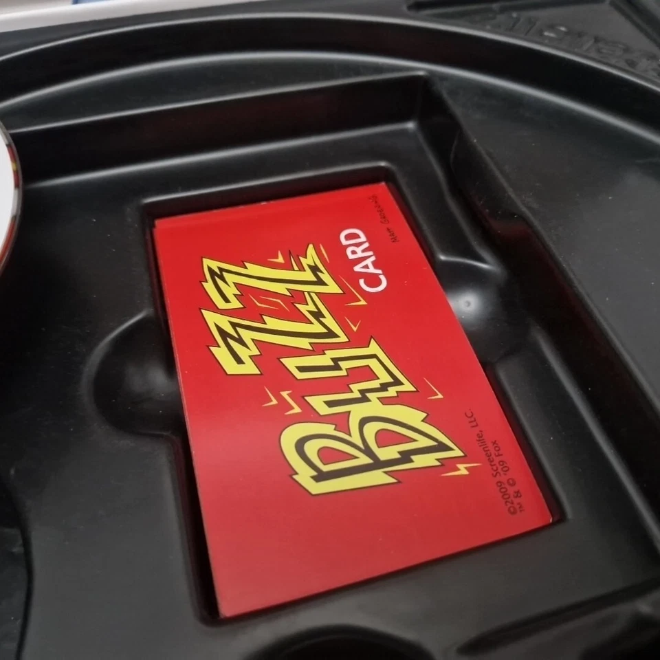 The Simpsons Scene It? The DVD Game DELUXE Edition Board Game Complete - Image 4 of 4