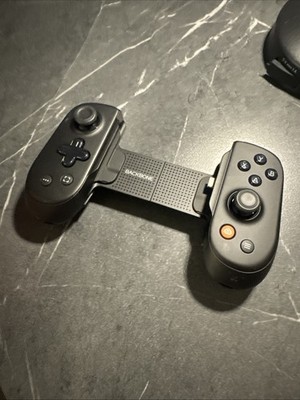 BACKBONEPro  (2nd Gen!) Mobile Gaming Controller Android/iPhone USB-C 