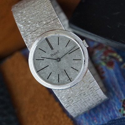 Piaget Mini Ladies 18k White Gold Bracelet 924A6 Manual Wind 24mm 1970s