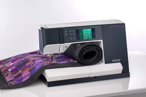 PFAFF quilt expression 720 Sewing Machine - Picture 7 of 13