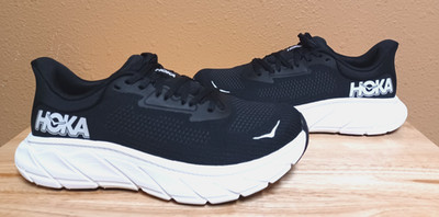 Hoka One One Arahi 7 Women's Running Shoes 1147851 BWTH Black/White US 7.5 B