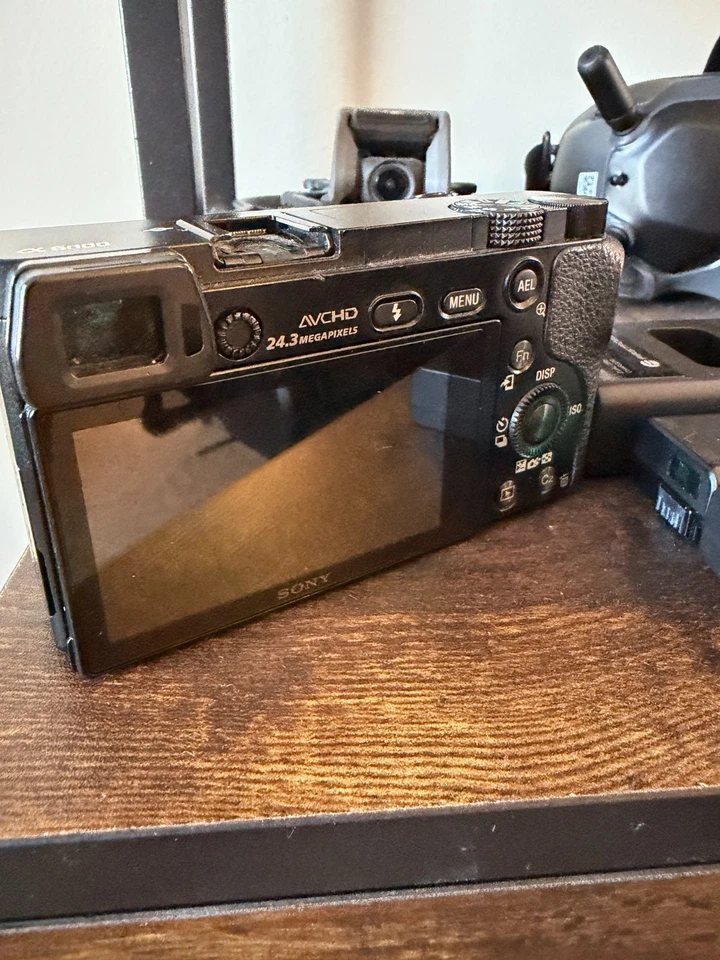 Sony A6000 Mirrorless Digital SLR Camera - Black + 4 Batteries and Charger - Image 2 of 4