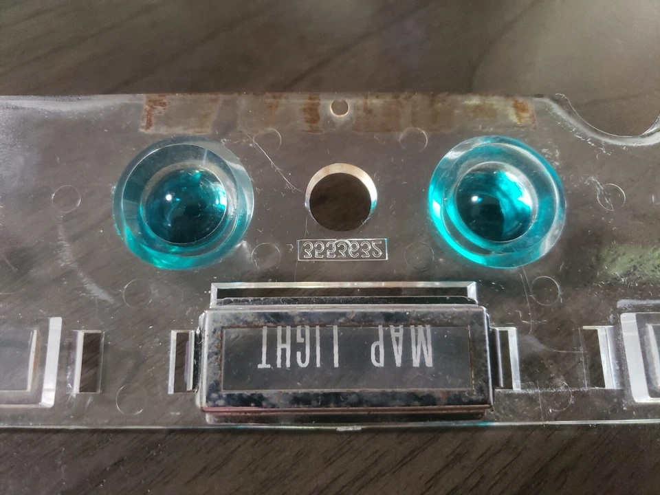 1966 AMC Rambler 转动单灯,地图灯雨刮器仪表板指示器灯镜 — 第 4/4 张图片