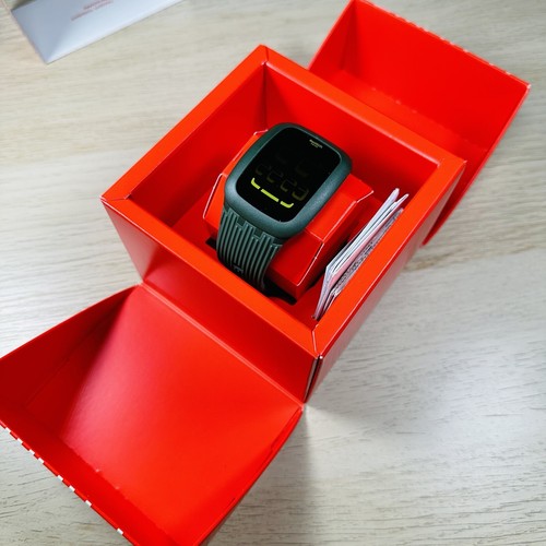 NEW✅ Swatch Touch OLIVE SURG101 Black Dial Green Silicone Unisex Watch - Picture 11 of 14