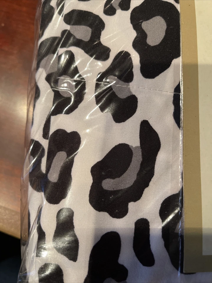 Concierge Collection Microfiber Twin Sheet Set=NIP= Cheetah Print - Image 3 of 3