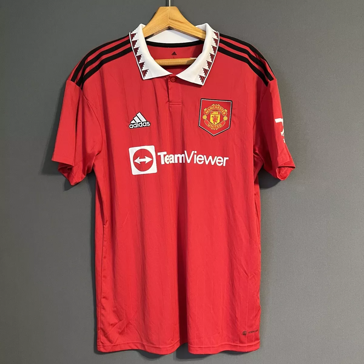 manchester united home shirt 2022 23