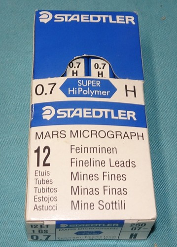 Konvolut 180 Tuben à 12 Minen = Staedtler Drafting Mars Micro Druckbleistift - Bild 15 von 16