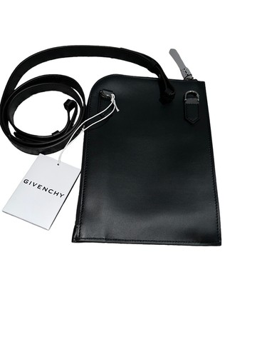 Givenchy Leather Antigona Folder Black Crossbody Bag ,Pouch,Wristlet ,New 3 in 1 - Picture 9 of 17