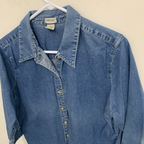 Cherokee Stretch Denim Button Up Shirt Women's Size XL Distressed Jean Blouse - Picture 3 of 12