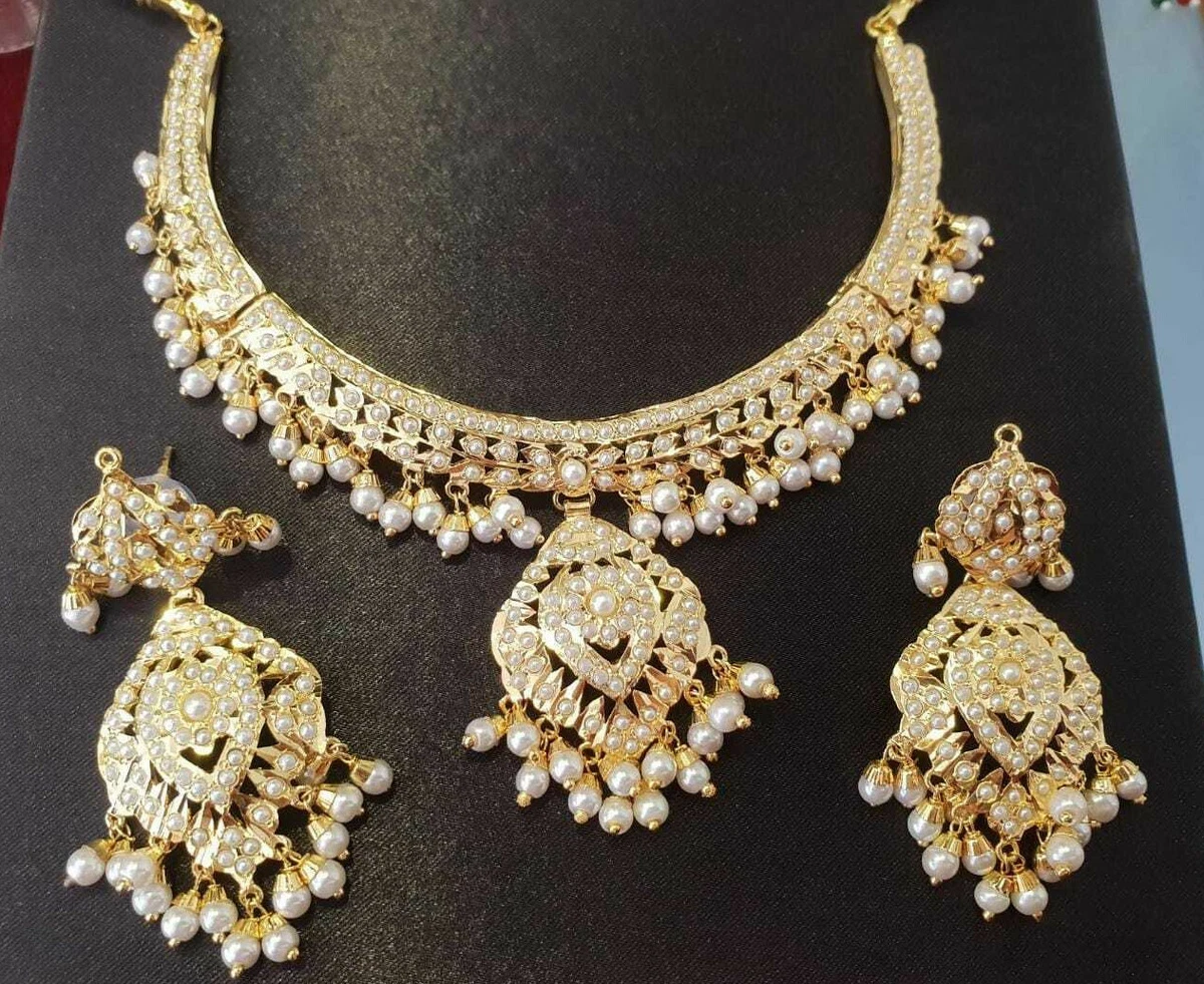 New necklace jewellery deals