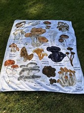 Mushroom Blanket Soft Flannel Fleece Botanical Plush Throw Blanket for Bed Couch