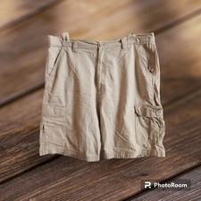 Men's Wrangler Khaki Shorts Size 40 Cargo Pockets 100 Cotton