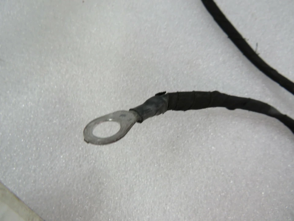 Ferrari FF, Fuel Pumps Wire Harness, Used, P/N 268003 - Image 4 of 4