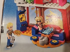 Lego DC Super Hero Girls Harley Quinn to the Rescue 41231 Building Toy 217 Piece