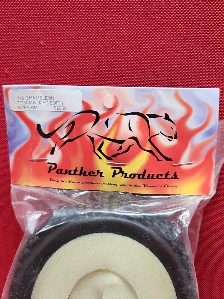 Vintage Panther Products 1/8 CHAMELEON T930MS (MED SOFT) W/ Foam Buggy Tires NEW - Image 2 of 4