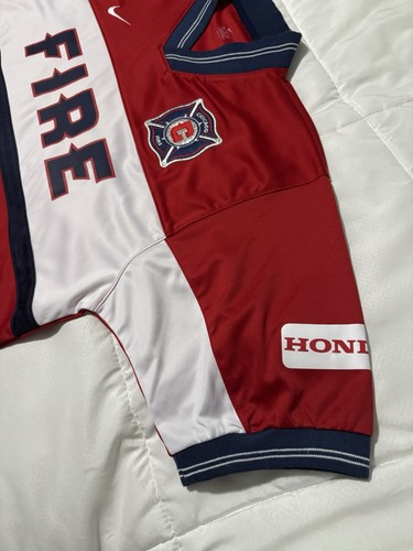 Chicago Fire Rare 2000 Home Wynalda Soccer Football Jersey Size M Fits XL Trikot - Picture 4 of 16
