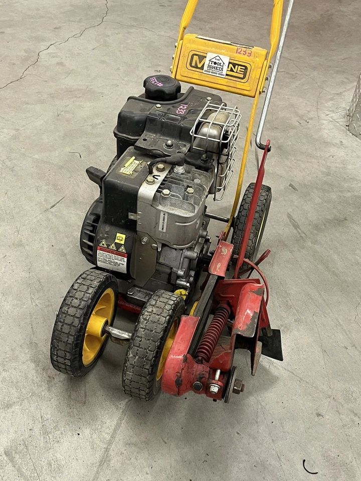 Bordeadora McLane 804 3,5 HP con motor Briggs & Stratton 148cc serie 475 9" Foto 4 de 4