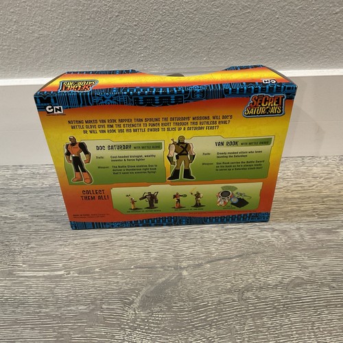 The Secret Saturdays Battle Pack Doc Saturday VS Van Rook ToysRUs Exclusive - Picture 3 of 6
