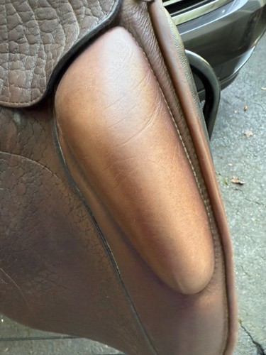 Veritas Dressage Saddle MONOFLAP NOVUS 18.5" SEAT BROWN PEBBLED LEATHER/BLACK UN - Picture 9 of 13