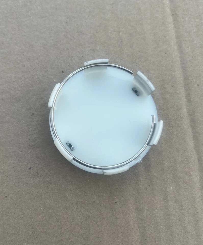 Tapacubos centrales llanta nissan plateada/cromo 59 mm/2,32 pulgadas 1 pieza Foto 4 de 4