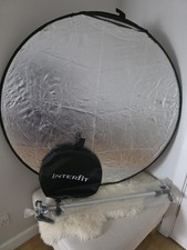 Interfit Photography Light Reflector With Stand - Silver, White, and Gold