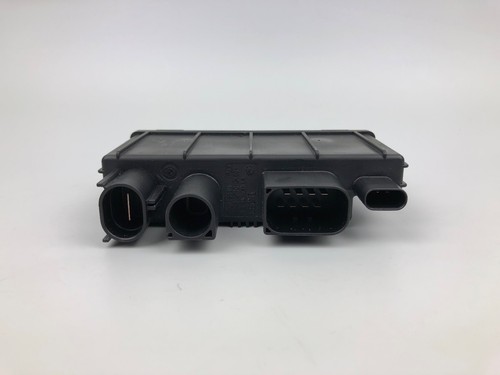 14-17 MINI Cooper F56 Integrated Supply Z11 Control Module unit 8600358 - Picture 4 of 6