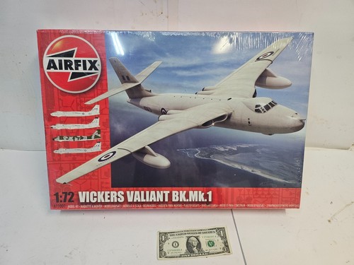 NEW Sealed Vintage Plane Airfix Vickers Valiant BK.MK.1 Airplane A11001 - 1/72