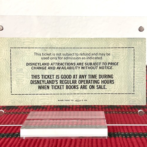 Vintage 1970’s Jiminy’s Cricket Ticket For Kids Disneyland In Acrylic Frame - Picture 4 of 5