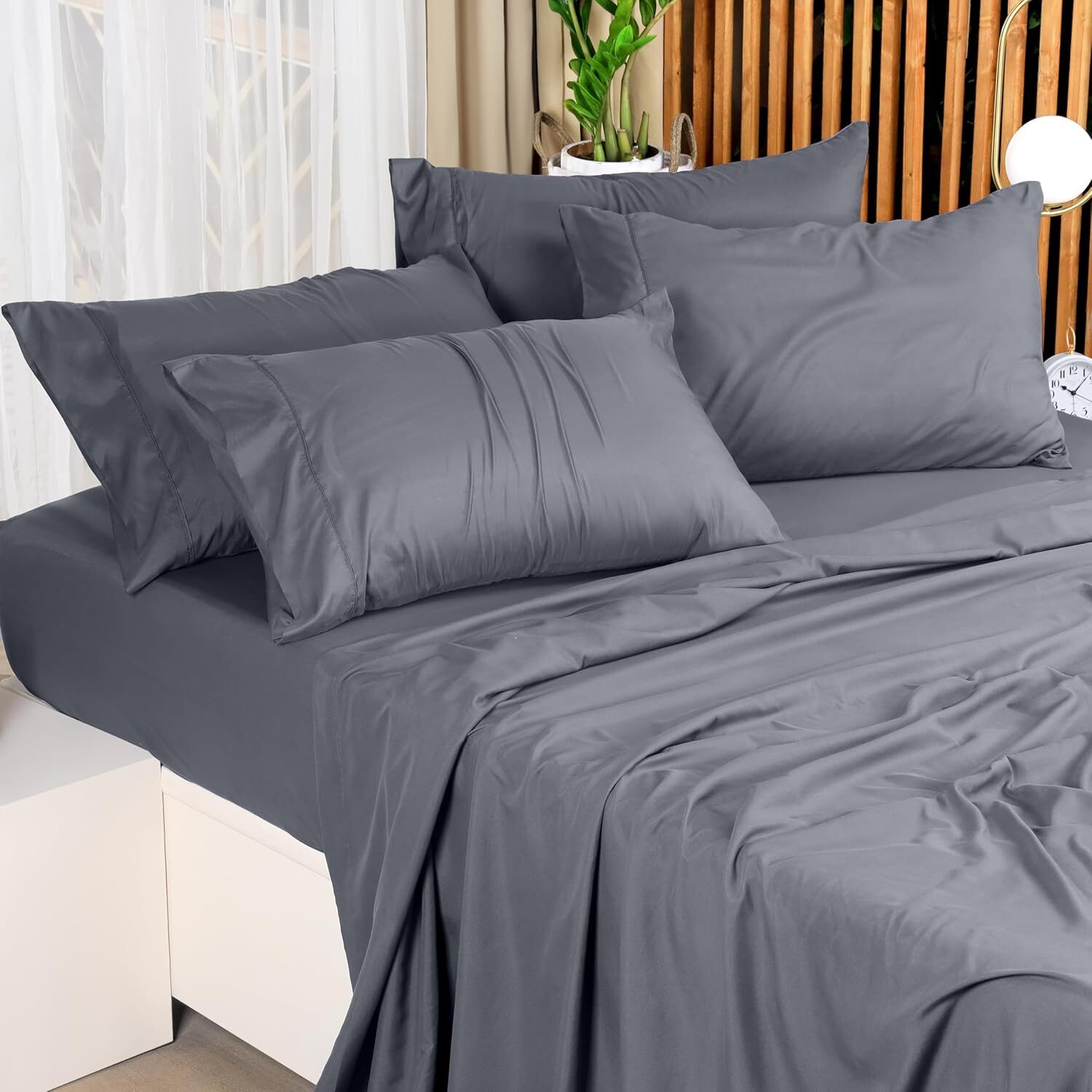 4pc Grey Microfiber Queen Bed Sheets - Shrink & Fade Resistant-image