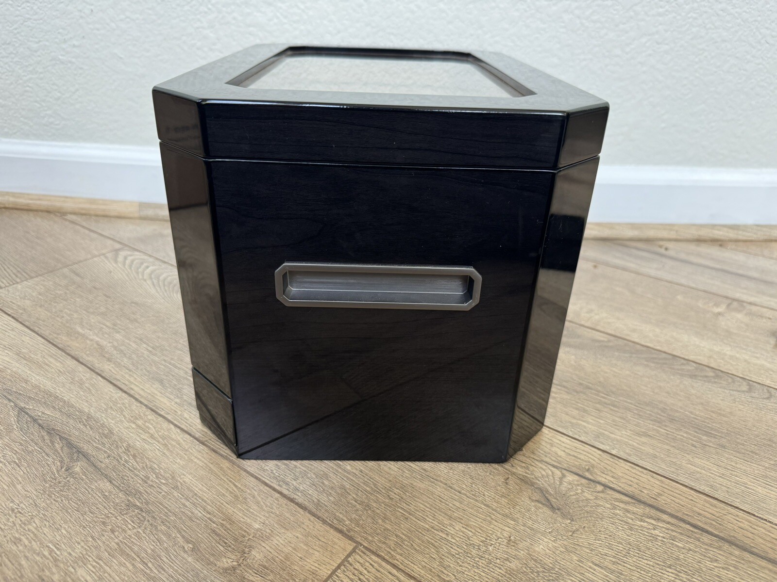 Case Elegance Klaro Cigar Humidor Octodor Black Piano Finish With
