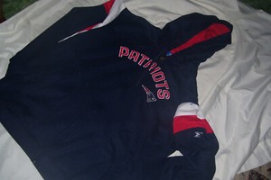 NFL New England Patriots- Patriots  Emblem Sewn Reebok Full Zip Hoodie  L~~ NEW!