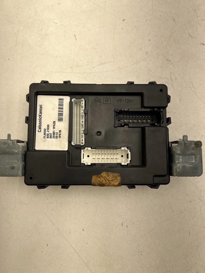 Módulo de controle de carroceria 2015 Nissan NV 2500 FABRICANTE DE EQUIPAMENTO ORIGINAL.  - Imagem 3 de 4