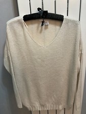 Grab This Bargain Buy Jumper By H & M Ladies Clothing Size 10 Or Small 💛💛