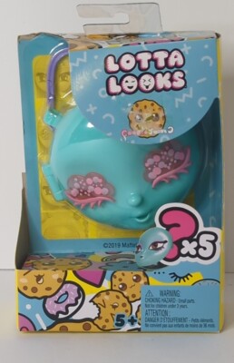New Lotta Looks Cookie Swirl Keychain Green Face Accessories Mattel
