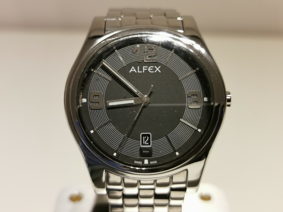 VINTAGE BEAUTIFUL 41mm SWISS ALL STAINLESS STEEL MEN'S QUARTZ