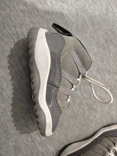 Nike Air Jordan 11 Retro Gray Toddler Athletic Sneakers 378040-005 - Sz 5c - Picture 6 of 21