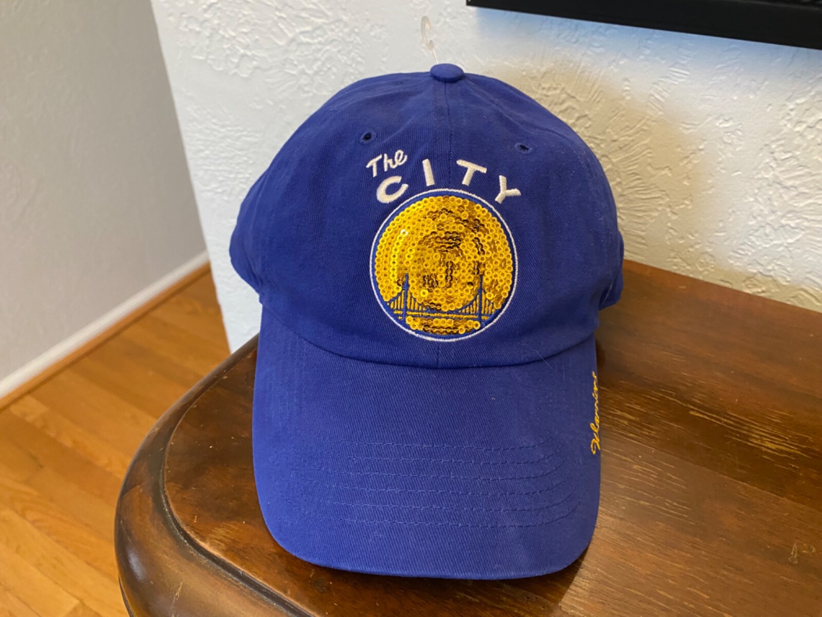 Picture 1 of 5