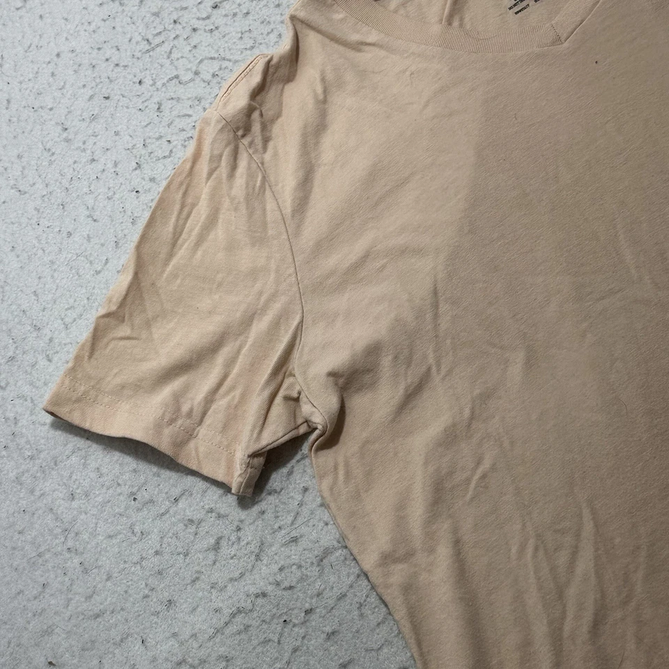 Arizona Jean Co. Men's Medium Lightweight V-Neck Peach Pink Short Sleeve T Shirt - Image 4 of 4