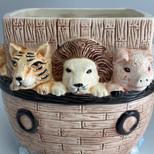 Noah's Ark Ceramic Cookie Jar - Picture 7 of 16