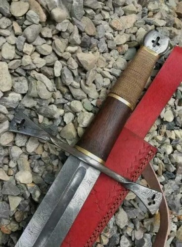 CUSTOM HANDMADE DAMASCUS STEEL TWIST PATTERN VIKING SWORD WITH DAMASCUS GUARD - Picture 3 of 3