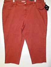 Ava  Viv Plus Size High Rise Cropped Straight Jeans 26W