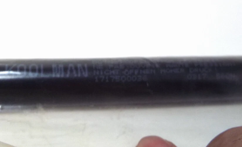 2 Pcs Rear Trunk Gas Struts Shocks Lift Supports 1717500036 for Mercedes Benz Foto 2 de 4