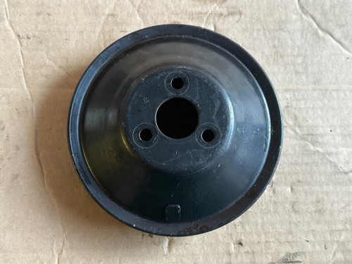 Mercedes Benz W124 W201  Riemenscheibe für Servopumpe 2014600479 J607