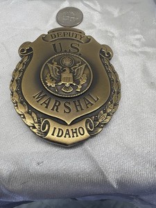 J*s様 US Marshals Deputy バッジ レプリカ レザーケース付 J*s様 US Marshals Deputy バッジ レプリカ レザーケース付 J*s様 US