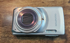 Olympus Stylus 7010 12MP Digital Camera Silver w/ 7x Zoom 32GB SD card