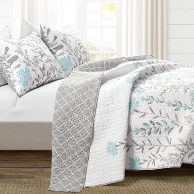 Lush Decor Aprile Reversible Floral King Size Quilt Set: 1 Quilt 2 Pillow Shams