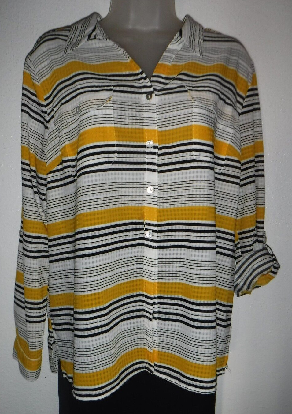 Notations Large white multi-colored striped adjus… - image 1